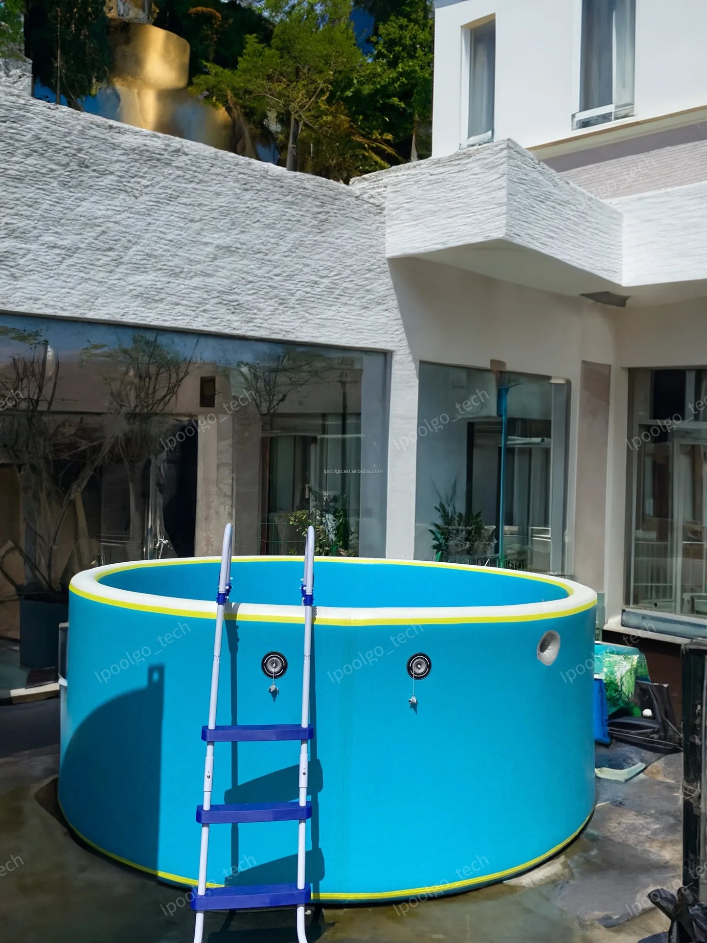 Giant Inflatable Pool Oasis Família Max – 12.000 Liters